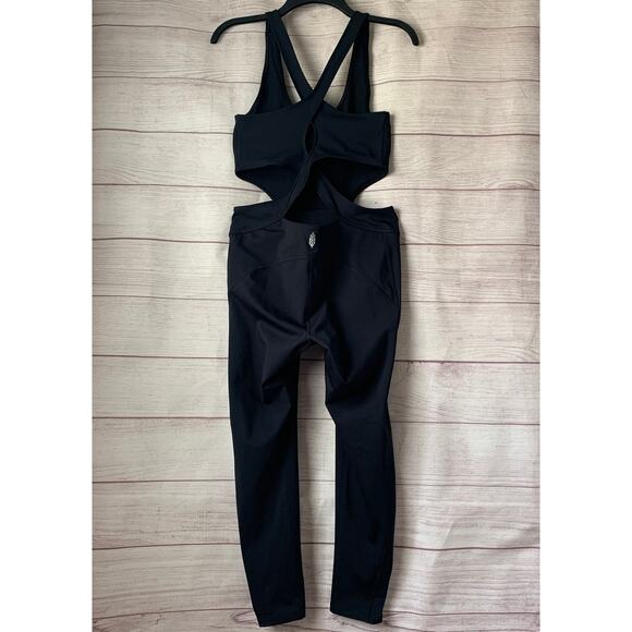 Free People Movement Black One-Piece Athletic Jumpsuit Crisscross Back Size M - Picture 5 of 12